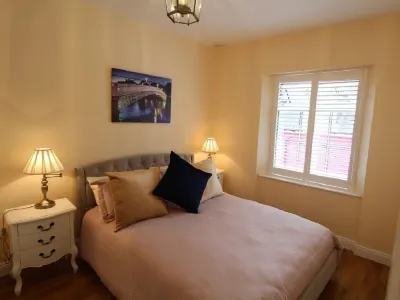 Garda House Hotels near Kinsale