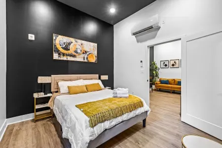 1Bed/Bath Apt in Baltimore 5 min to hospitals, coffee shops, Inner Harbor &more Отели рядом с достопримечательностью «Библиотека Джордж Пибоди»