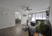 Wonderful 3 bed 2 bath home with plenty of parking Merced County 호텔