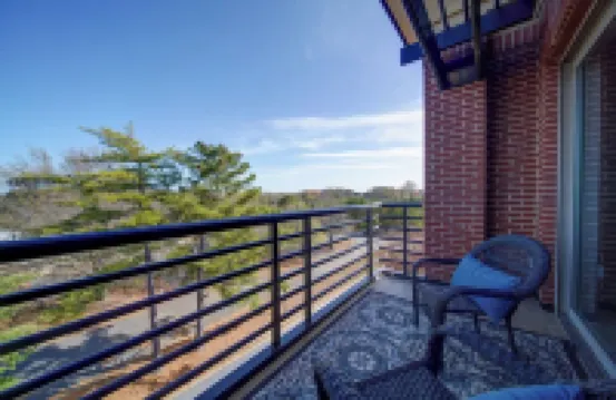 Luxury 2Bed w/ Amazing Views