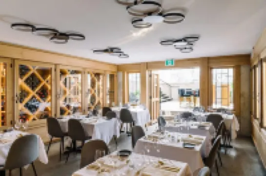 Merrill House Hotels in Prince Edward County