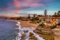 Oceanfront Access and Courtyard Pool - Exquisite Coastal Retreat