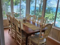 Cozy Cottage with Lake Views and Outdoor Fire Pit - Charming Escape Hotels in Long Lake Township