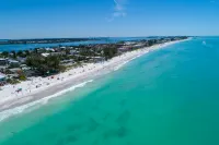 Stunning Gulf Views and Multiple Balconies - Gorgeous Coastal Escape Hotels in Bradenton Beach