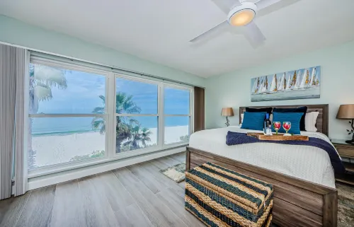 Stunning Gulf Views and Spacious Layout - Exquisite Beachfront Haven Hotels in Belleair Beach