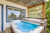 Welcoming Condo with Ocean Views and Private Hot Tub - Short Walk to the Beach Hotels in Oceanside