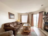 Inn Building Condo#113 - Ground Level, Pool Side Hotel a Garden