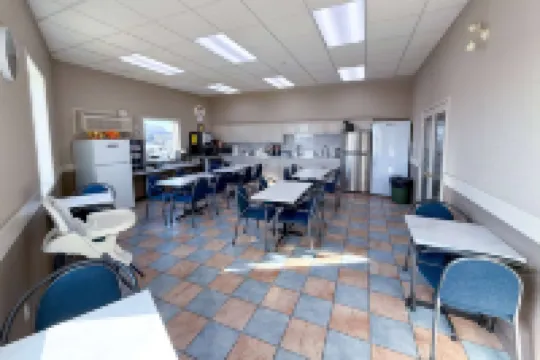 Super 8 by Wyndham Medicine Hat AB