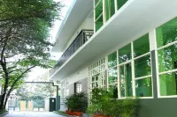 Green Peace Holiday Home