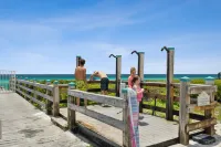 Villas at Sunset Beach - Rosey's Retreat