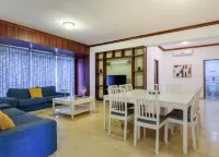 Apartment in Piantini Sleeps 12