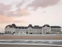 Cures Marines Hotel & Spa Trouville  MGallery Collection Các khách sạn ở 