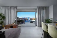 Anasa Luxury Villas with Heatable Pool