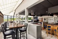 Days Hotel by Wyndham Allentown Airport / Lehigh Valley Hotels in Lehigh County