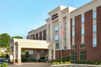 Hampton Inn & Suites Parkersburg Downtown Các khách sạn ở Parkersburg