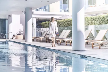 Adina Apartment Hotel Bondi Beach Sydney Отели рядом с достопримечательностью «Тамарама Бич»