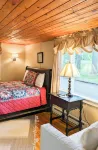 Hinckleys Dreamwood Cottages