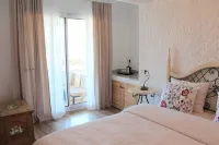 Villamer Alaçatı - Bed and Breakfasts