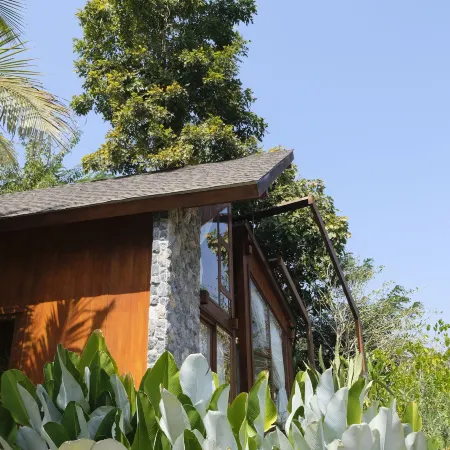 Baan Na Kang Tong