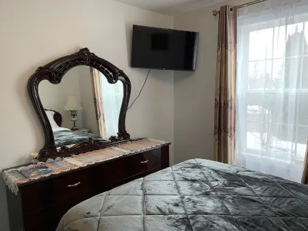 Susan's Villa Отели рядом с достопримечательностью «Башня Скайлон»