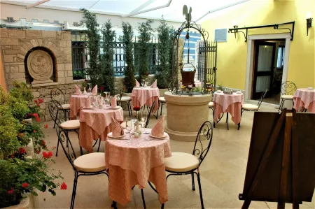 Villetta Phasiana Отели в г. Перој