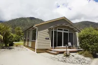 Franz Alpine Retreat - Motel