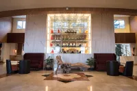 Crown Vista Hotel - bar