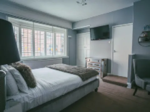 Rose & Crown Inn Hotels in Knutsford