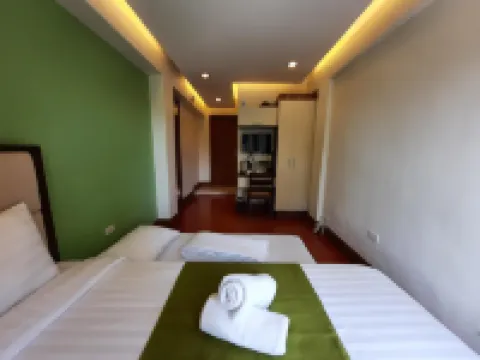 Estancia de Lorenzo Tarlac Hotels in Capas