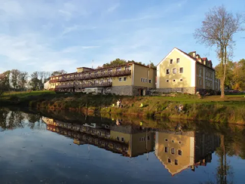 Hotel Resort Stein โรงแรมใน