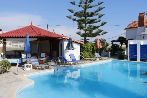 Jasmine Apartments - piscina
