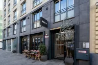 Bob W 慕尼黑自由廣場 吉薩拉街地鐵站（Giselastraße underground station）附近的飯店