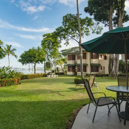 Club del Mar Oceanfront