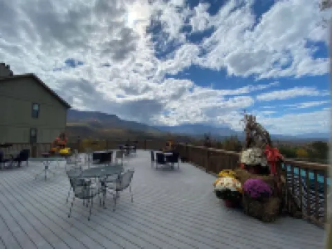 Deer Ridge Resort by Jackson Mountain Rentals