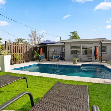 Pool Hottub 5 Miles Clearwater Irb Pet Friendly