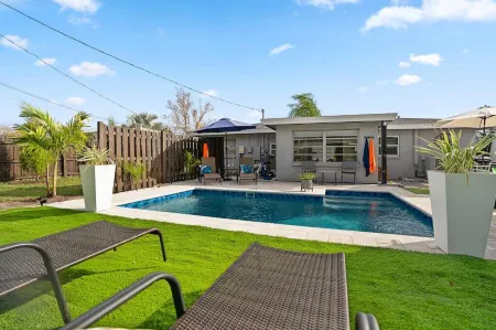 Pool Hottub 5 Miles Clearwater Irb Pet Friendly