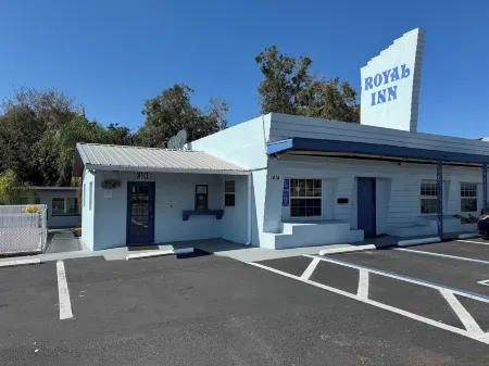 Royal Inn Отели в г. Юстис