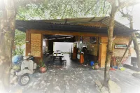 World BnB Hotels in Wae Kelambu