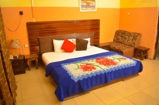 ディコード ホテル アンド イベンツ センター のホテル