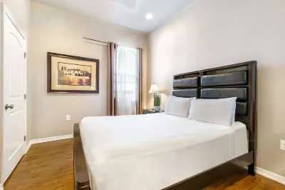 Carondelet Street Modern Suites