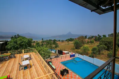 The Bob House Hotels near Shiv Mandir, Swaroopyog Aashram, Girivan