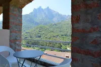 Hôtel Colombo- Porto Corse - con vistas a la montaña