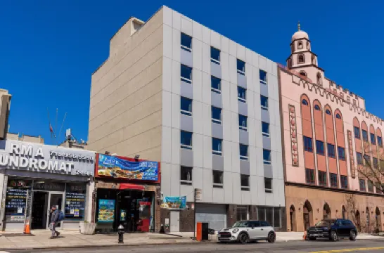 애스토리아 인 라가디아 호텔 뉴욕 라과디아공항 주변 호텔