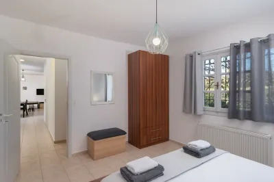 Aelia Home Hotels near Knossos Palace