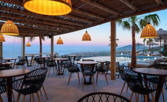 Leon Luxury Suites