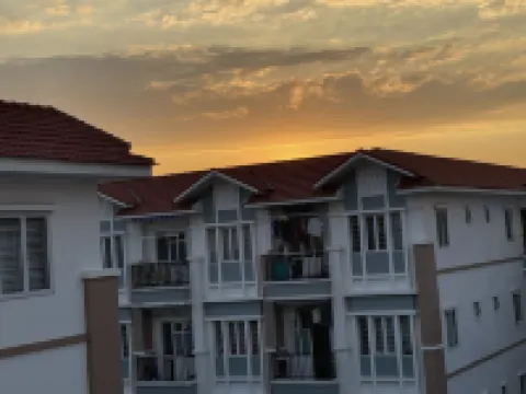 ベーシックゲストハウス Cửa Hàng Tạp Hóa - Bánh Kẹo Thu Phương周辺のホテル