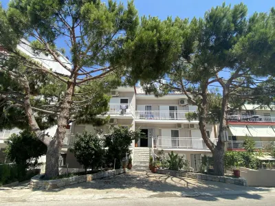 Room in Studio - Beautiful Room for 3 People in Limenaria, Only Five Minutes Away from Center