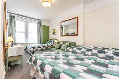 The Ravensbourne Hotel
