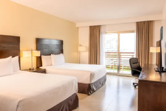 Wyndham Garden Cancun Downtown