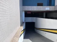 Diamond Beach - parking